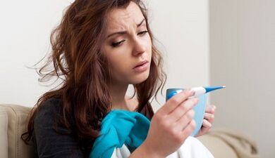 Las manifestaciones de la osteocondrosis cervical en mujeres