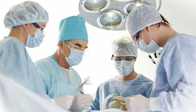 Tratamiento quirúrgico de la osteocondrosis cervical.